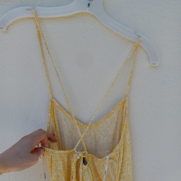 Yellow Ditsy 90s StyleFloral Shorts Romper Size S Festival Summer Beach Vacation - Picture 6 of 15